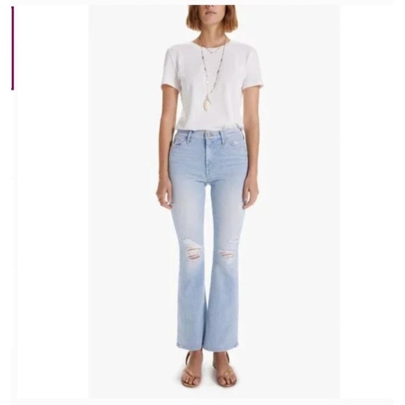 Mother The Weekender Fray Flare Jeans in action shot 26 distressed raw hem - Picture 6 of 16